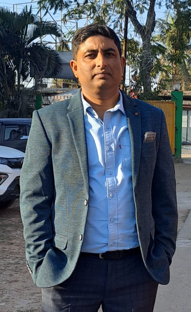 PHOTO AJIT